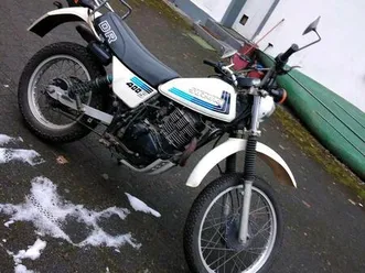 suzuki dr 400 s