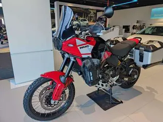 ducati desertx 937 discovery my 2025 rosso