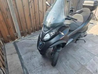 piaggo mp3 500 hpe sport zeer laage km stand . nieuwstaat — motoren | piaggio — marktplaats