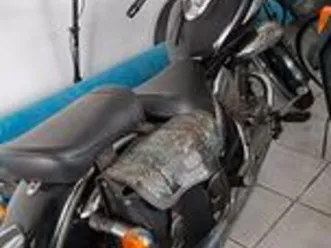 suzuki vl intruder 250 - 2001