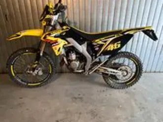 suzuki valenti rme 50