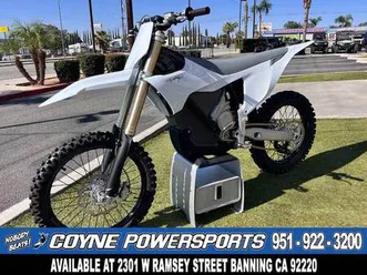 2024 stark varg alpha mx 19_80hp