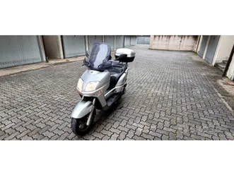 yamaha xc 300 vercity