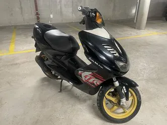 yamaha aerox nitro