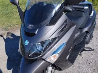 piaggio xevo 400 miastowice