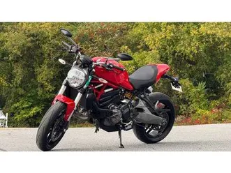 2020 ducati monster 821 one owner only 3k miles gorgeous !!