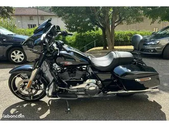 harley davidson street glide 117 de 12/2024 noire et chrome + pots screaming eagles+ sissy bar