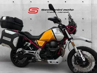moto guzzi v 85 tt evocative graphics