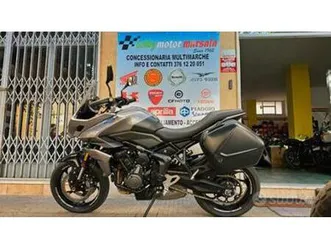 triumph tiger sport 660