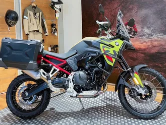 bmw f 900 gs |sw motech|barkbuster|dynamic package|endast 260 mil| • 2025