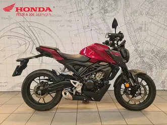 ② honda cb125r (année de construction 2025)