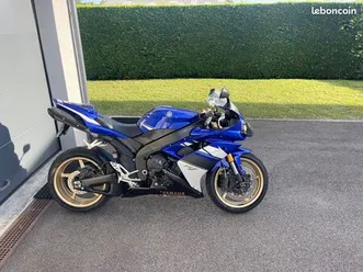 r1 yamaha