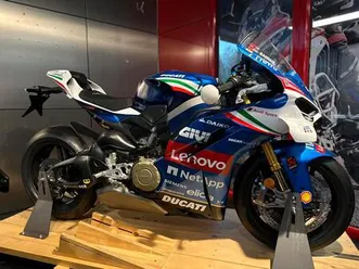 ② ducati panigale v4 tricolore italia ***ducati sambreville***