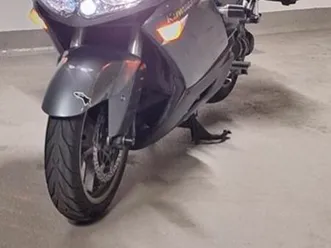 kawasaki gtr crocuses