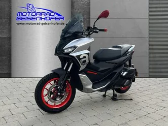 aprilia sr gt 200