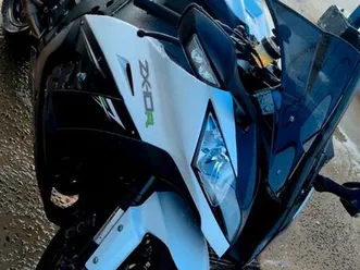 kawasaki zx10r