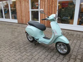 vespa primavera elettrica 45km/h