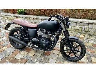 triumph bonneville