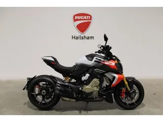 ducati diavel 1103 cc