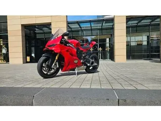 ducati panigale v4s mit top-ausstattung-zubehör-sehr gu