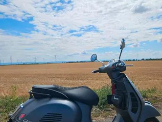 vespa gts super 300 mattgrau