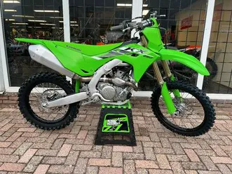 ② kawasaki kx 450 (bj 2025)