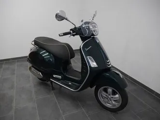 vespa gts 125 // 1.hand // grün