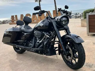 road king spécial 114ci modèle 2021