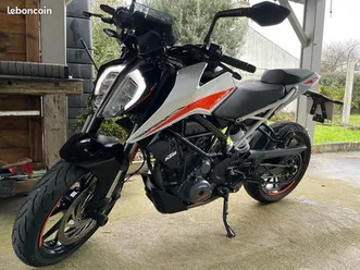 moto ktm390– 1ère main – parfaite pour permis a2