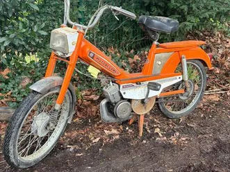 authentique mobylette motobecane