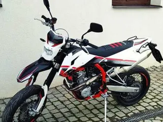 swm - sm 500 - červená-bílá - bazarový motocykl