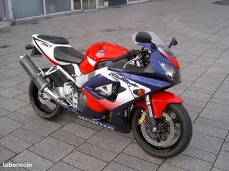 honda cbr 900 rr
