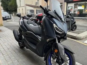 ? yamaha x-max 125 abs – 2024 – état irréprochable