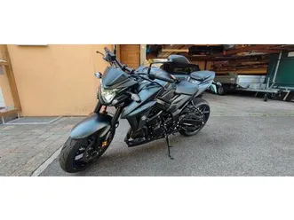 suzuki gsxs 750