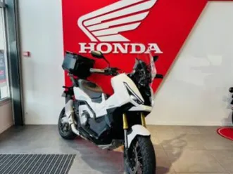 honda adv750 2025 750 cm3 | scooter | 800 km | blanc | 49070 beaucouze