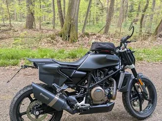 husqvarna svartpilen 701