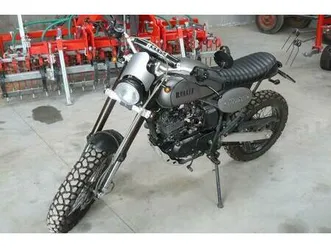 ② moto bullit hero 125 cc