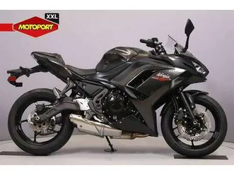 kawasaki ninja 650 zwart