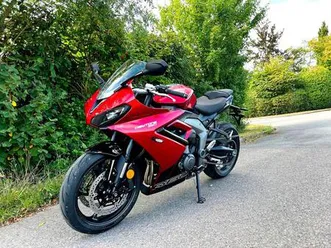triumph daytona 660 nagelneu mit werksgarantie