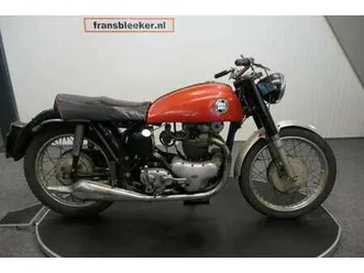norton dominator k122 500 rood