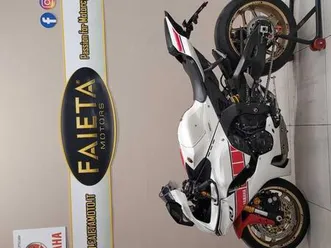 yamaha yzf r1 world gp 60th anniversary - 2023