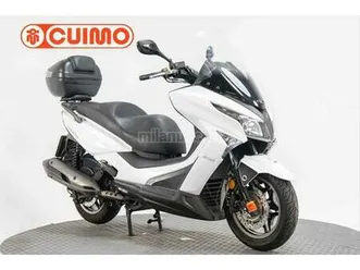 kymco - grand dink 300
