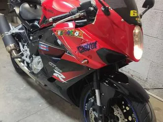 hyosung gt 650i hyosung gt 650 r rosso