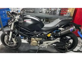 ducati - monster 696