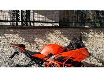 vendo ktm rc 390 (2022 - 26) usata a bolzano/bozen (codice 9926478) - moto.it