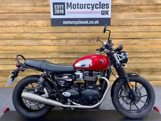 2023 triumph speed twin 900 only 5797 miles one owner fsh