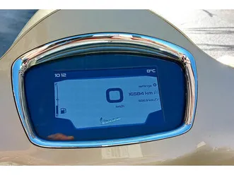 vespa gts super 300 2023