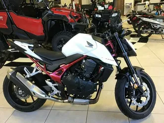 2025 honda® cb750 hornet