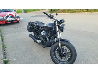 moto guzzi v9 bobber