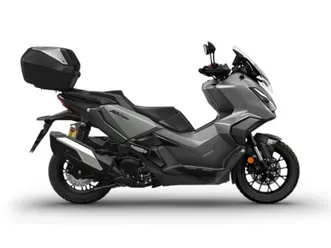 honda adv 350 šedá